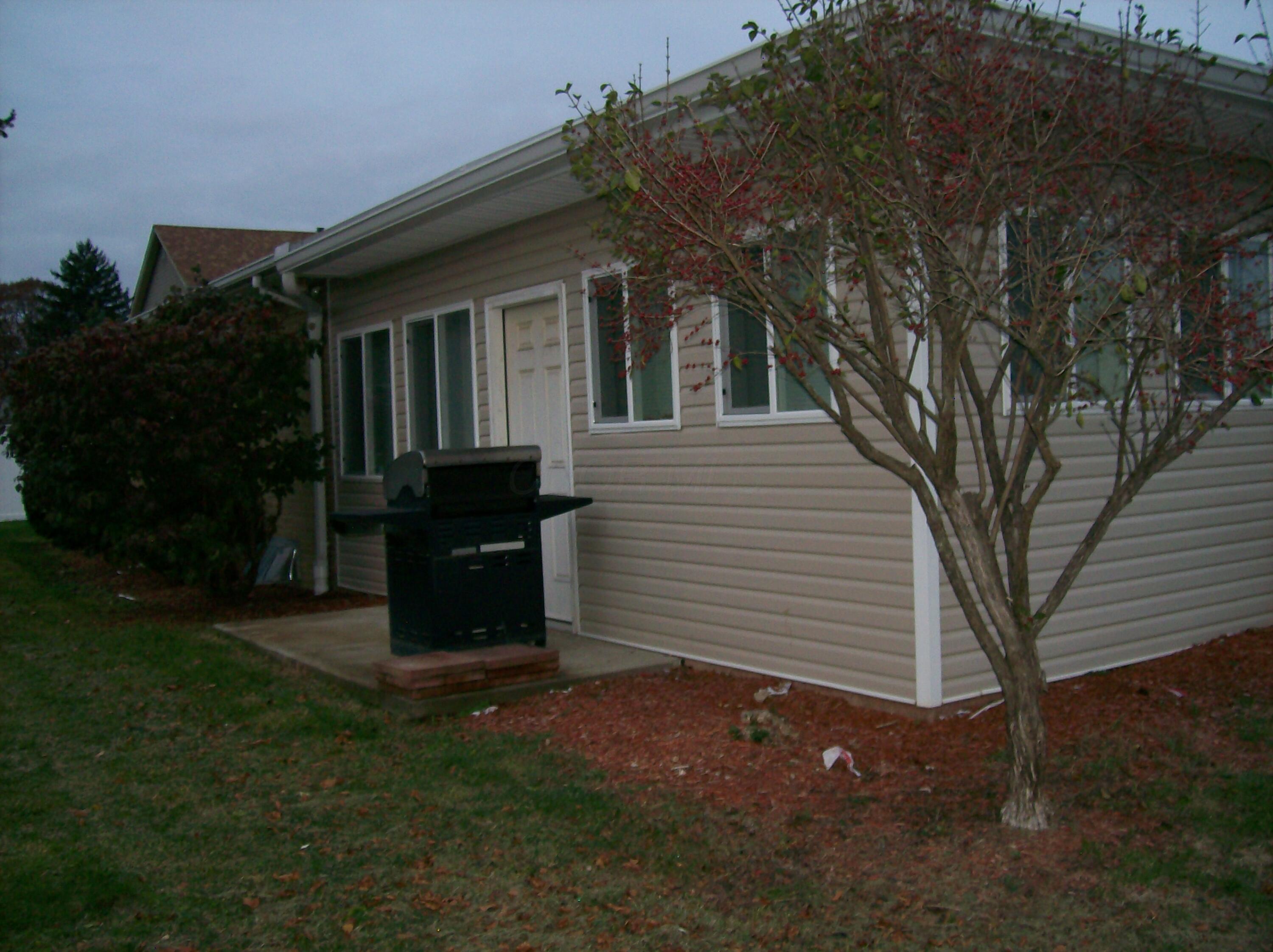 417 Ridgedale Drive Circleville, OH 43113 - Photo 7 of 39 101_1452