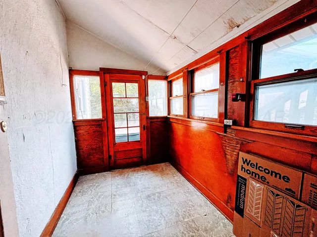 a view of a storage & utility room