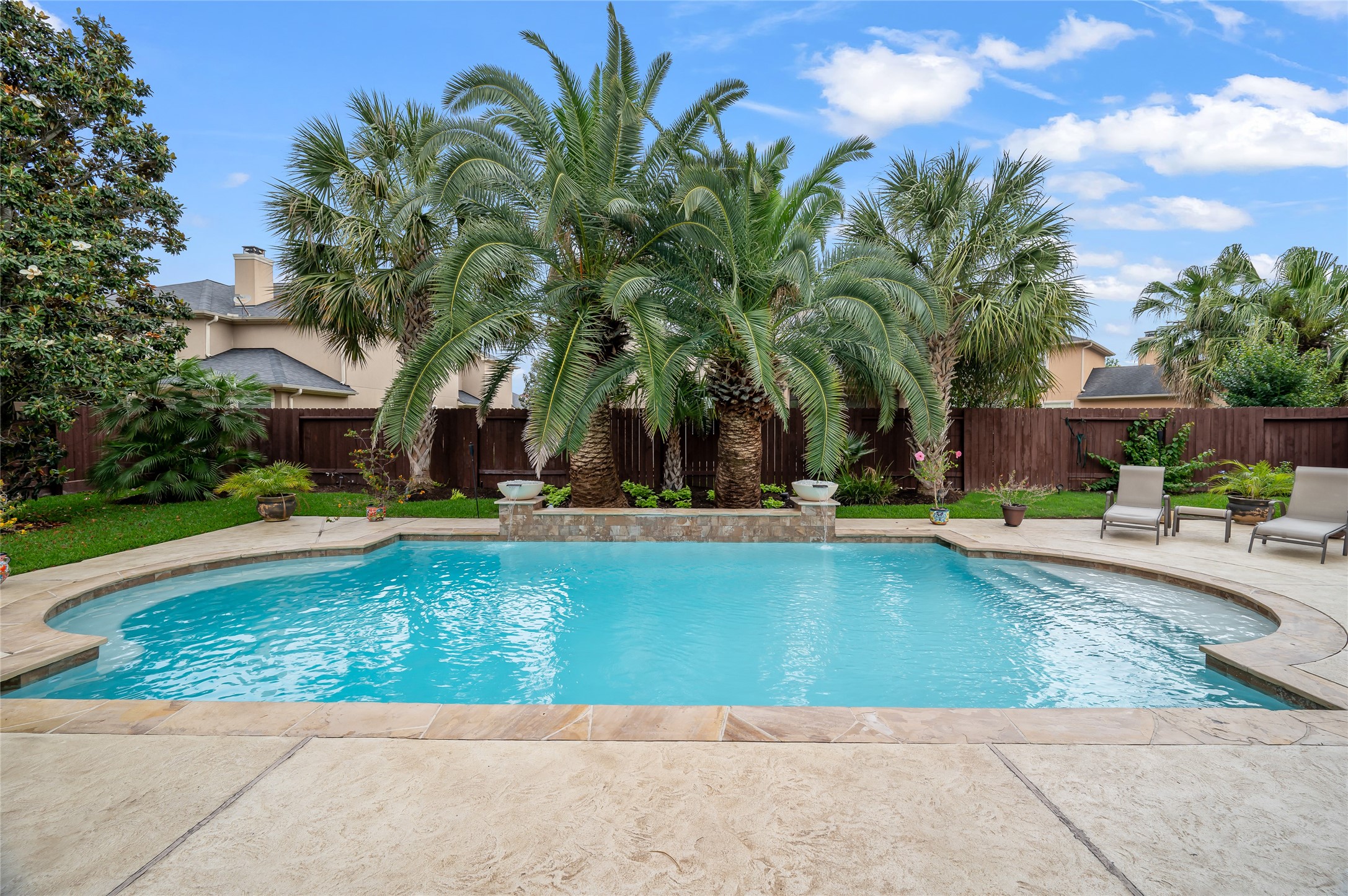 2127 Thicket Ridge Lane Houston, TX 77077 - Photo 33 of 48 The sparkling pool is a large pool with a step-in entry and a built in bench on the opposite end of the pool. Pool equipment includes a heater, pool cleaner with accompanying separate pump, DE filter and separation tank. Pool upkeep is a breeze!