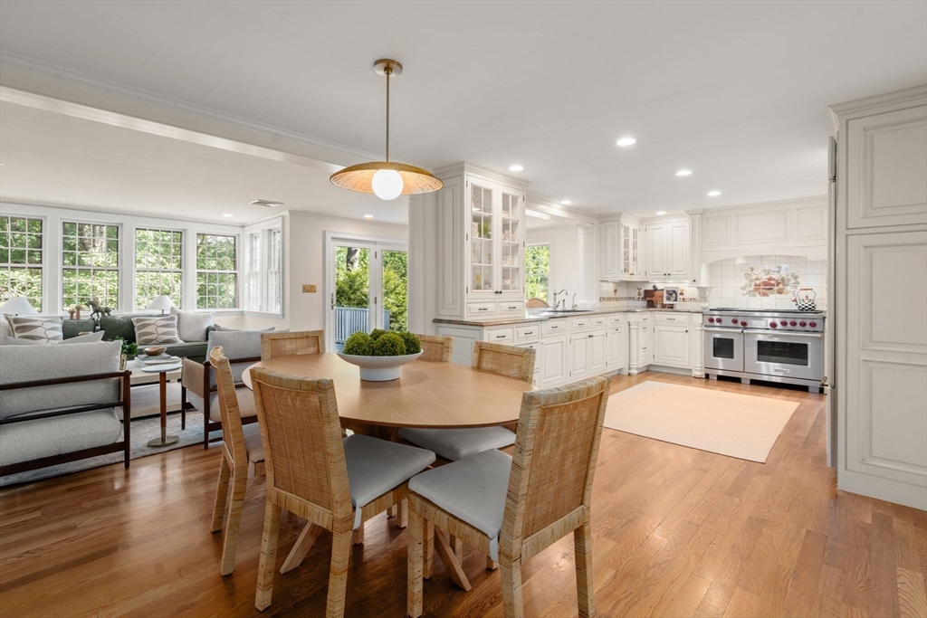 46 Lincoln Road Wellesley, MA 02481 - Photo 11 of 39