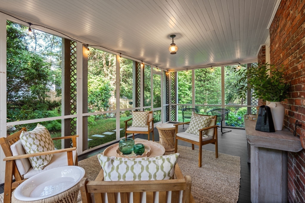 46 Lincoln Road Wellesley, MA 02481 - Photo 32 of 39