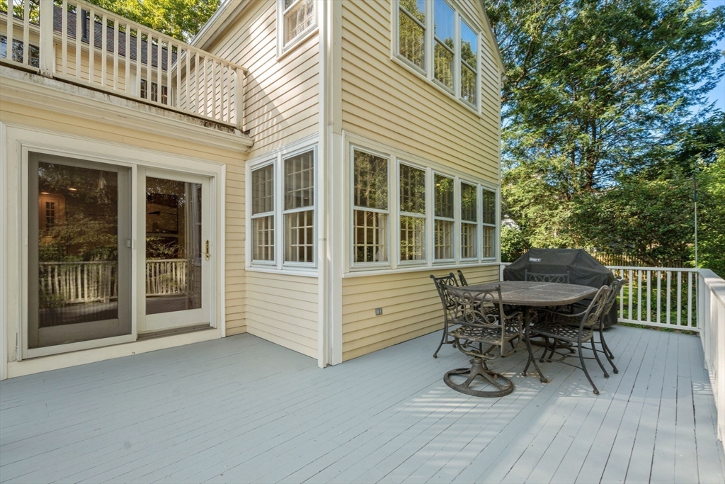 46 Lincoln Road Wellesley, MA 02481 - Photo 33 of 39