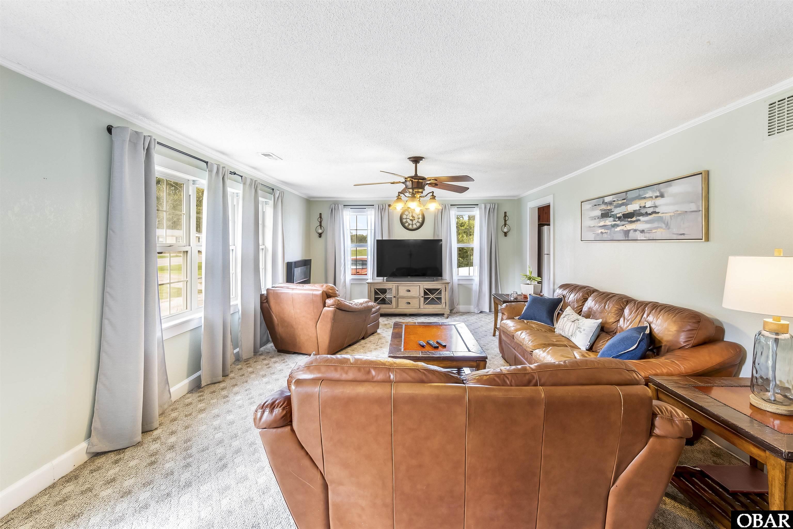 254 Country Club Road Camden, NC 27921 - Photo 3 of 17 Gallery Image 3