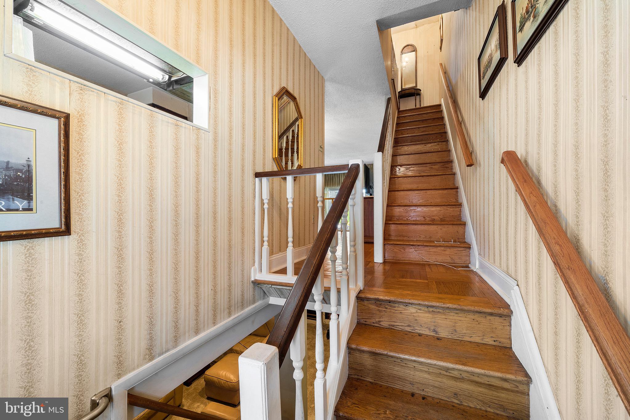 1830 Forrestal Street Philadelphia, PA 19145 - Photo 2 of 29