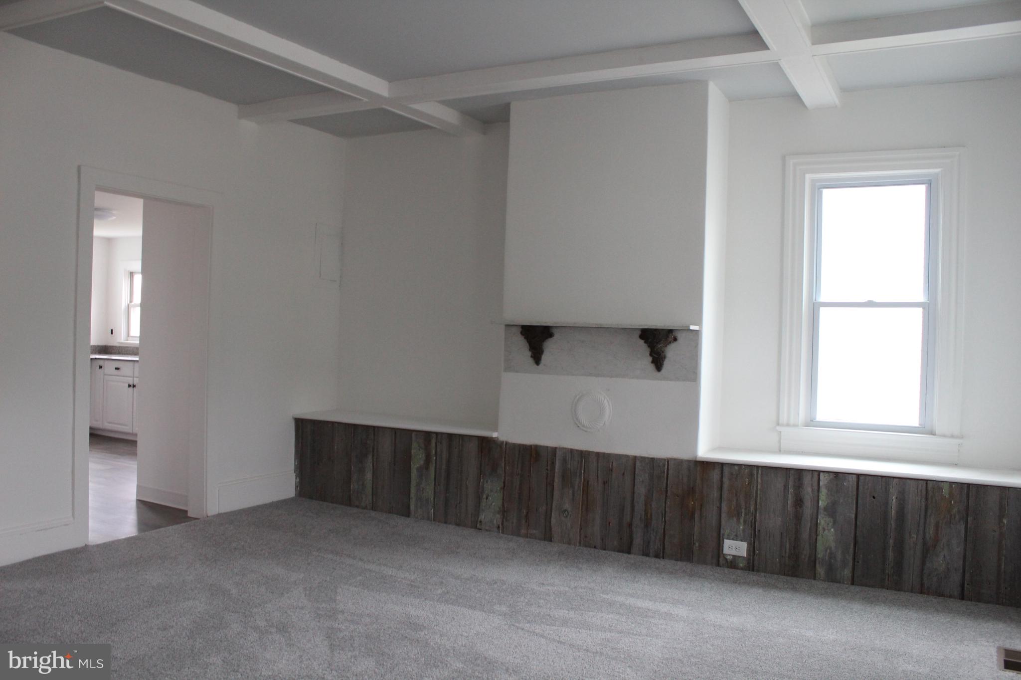 150 Main Street Dover, DE 19901 - Photo 5 of 50 a view of an empty room with a window