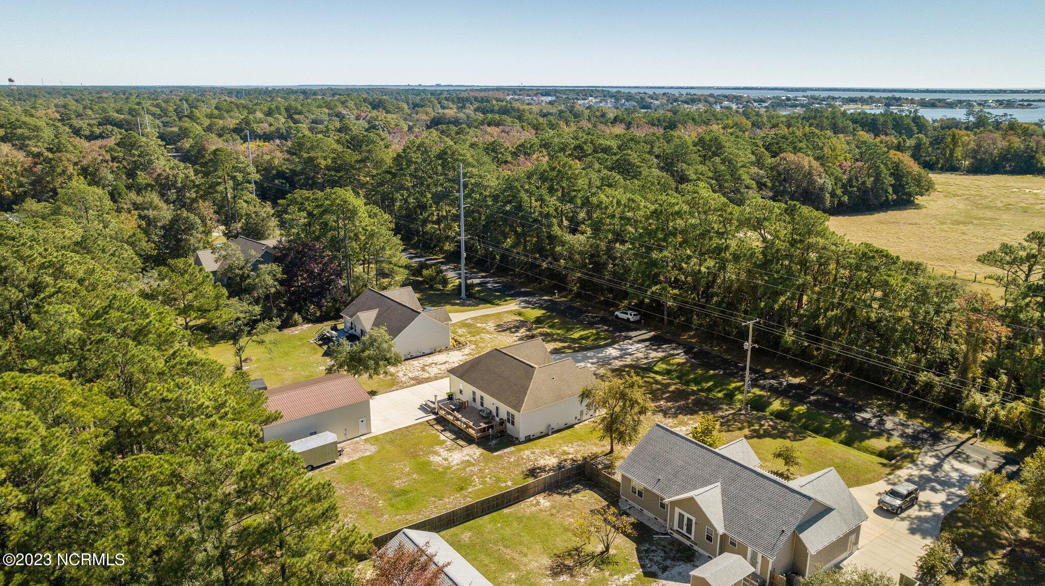 476 Bogue Loop Road Newport, NC 28570 - Photo 44 of 47 45-web-or-mls-DJI_0985
