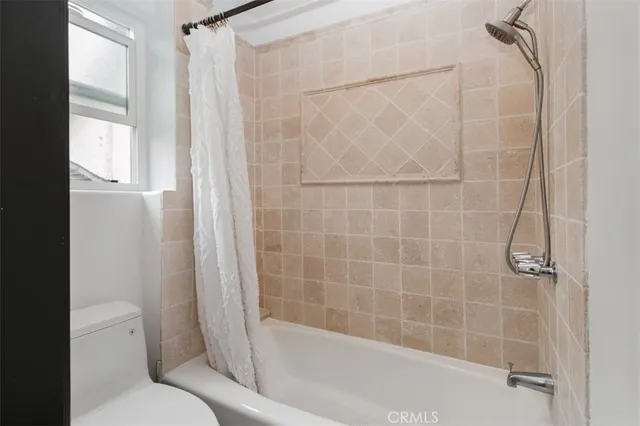 $6,795 | 5409 Sylvia Avenue, Tarzana, CA 91356