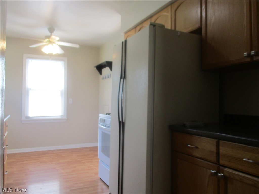 1012 Hillsdale Road Parma, OH 44134 - Photo 10 of 23