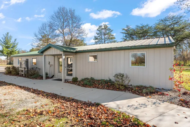 $3,899,900 | 12501 Highway 49, Wheatfield, IN 46392