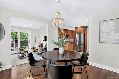 $1,089,000 | 7 Fairview Avenue, Port Washington, NY 11050