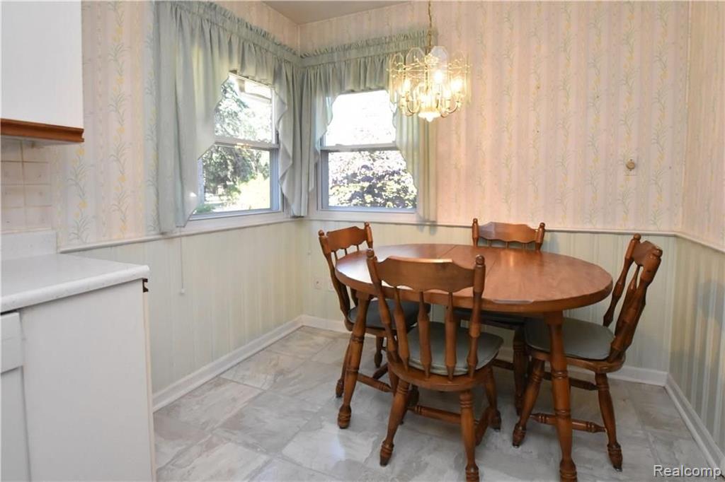 16279 Beverly Road Franklin, MI 48025 - Photo 17 of 38