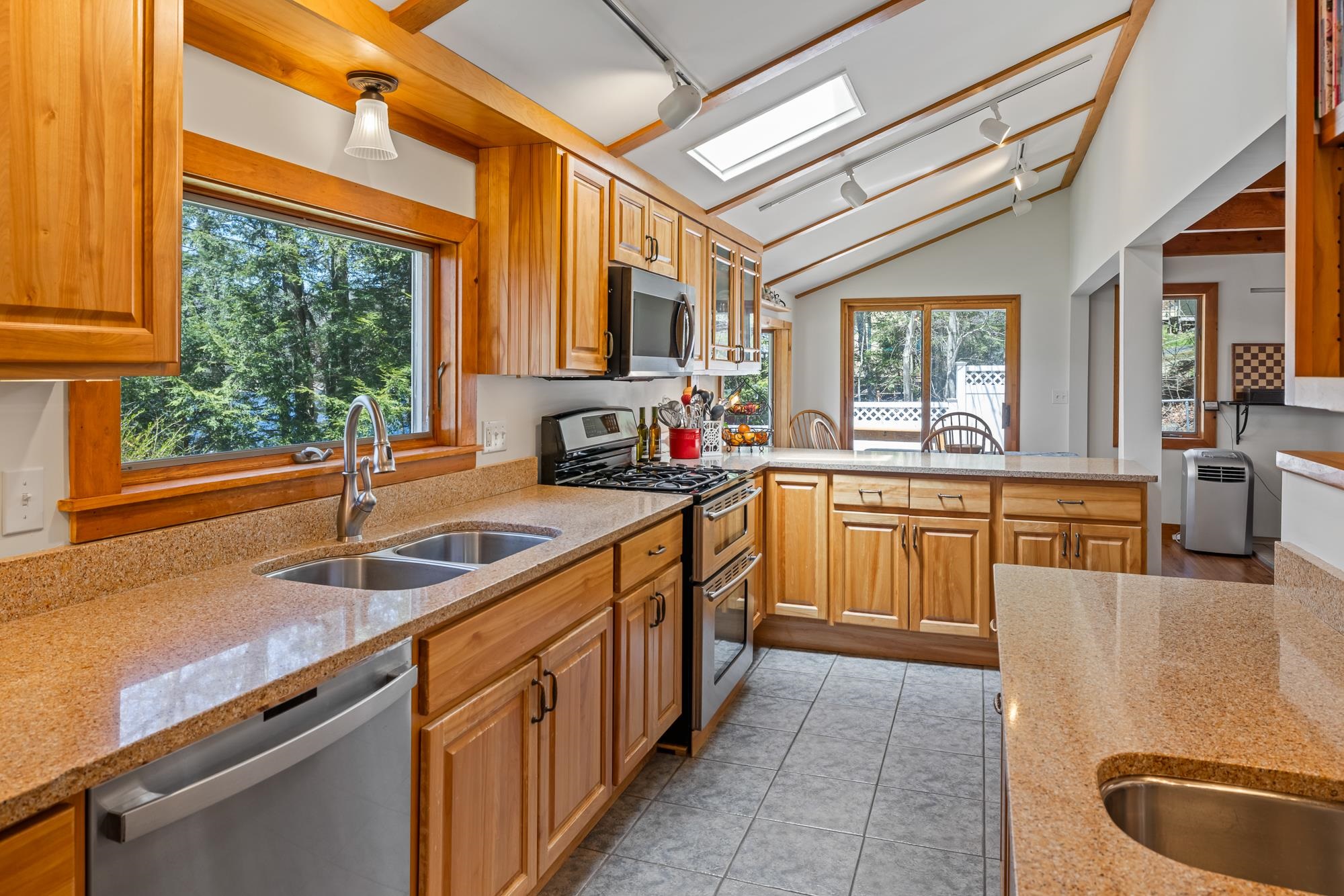 1006 Goose Pond Road Canaan, NH 03741 - Photo 13 of 50