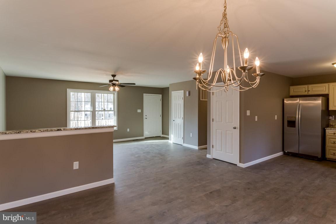 7575 Rachael's Way Culpeper, VA 22701 - Photo 11 of 30 Living Room