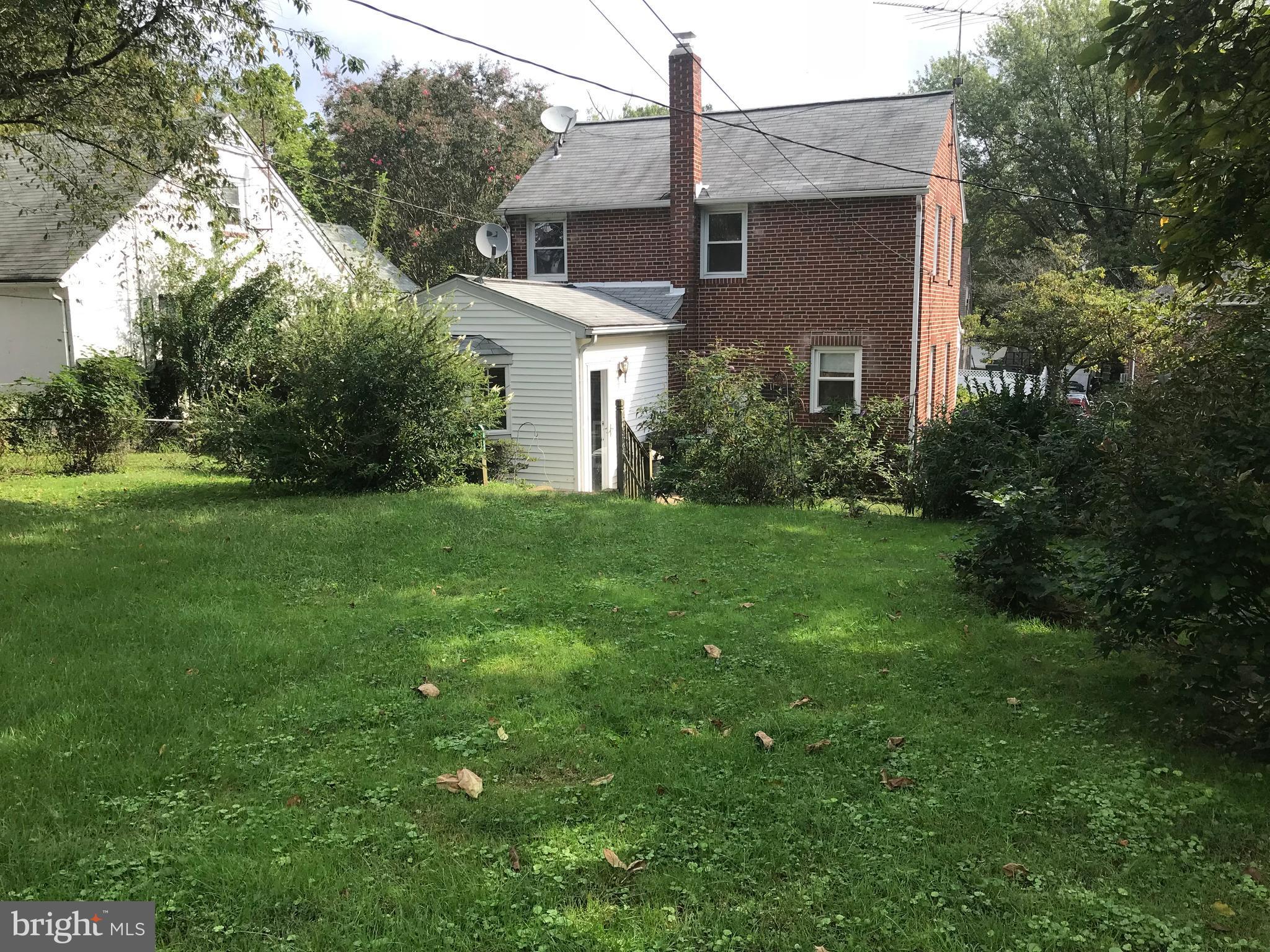 702 Devonshire Road Baltimore, MD 21229 - Photo 24 of 24 Exterior (Rear)