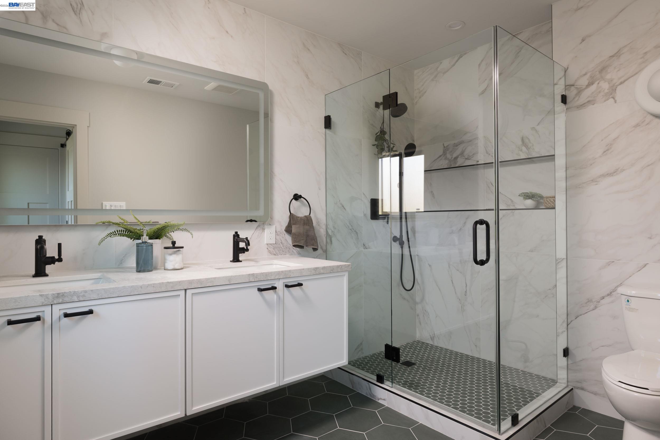 1646 Tenth Street Berkeley, CA 94710 - Photo 23 of 38