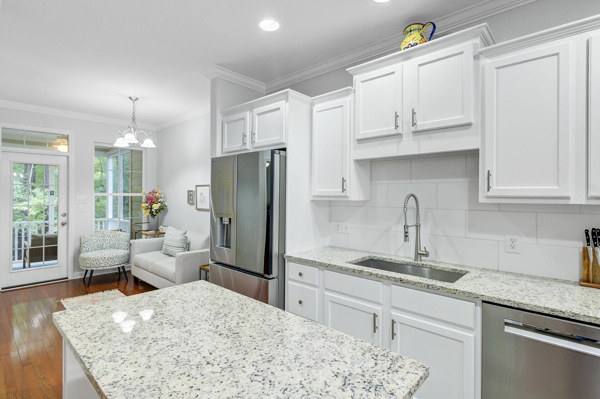 272 Fair Sailing Road Mount Pleasant, SC 29466 - Photo 12 of 47