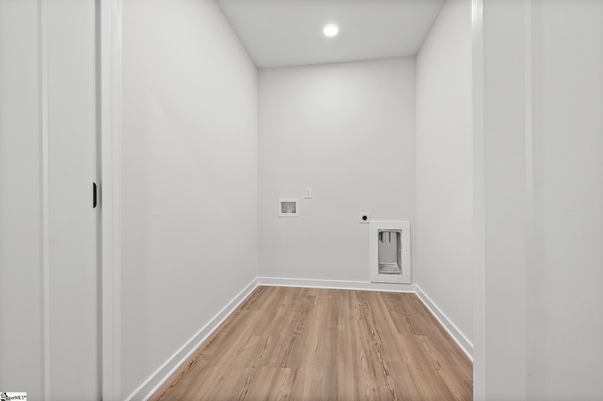 319 Hunts Bridge Road Greenville, SC 29617 - Photo 12 of 37