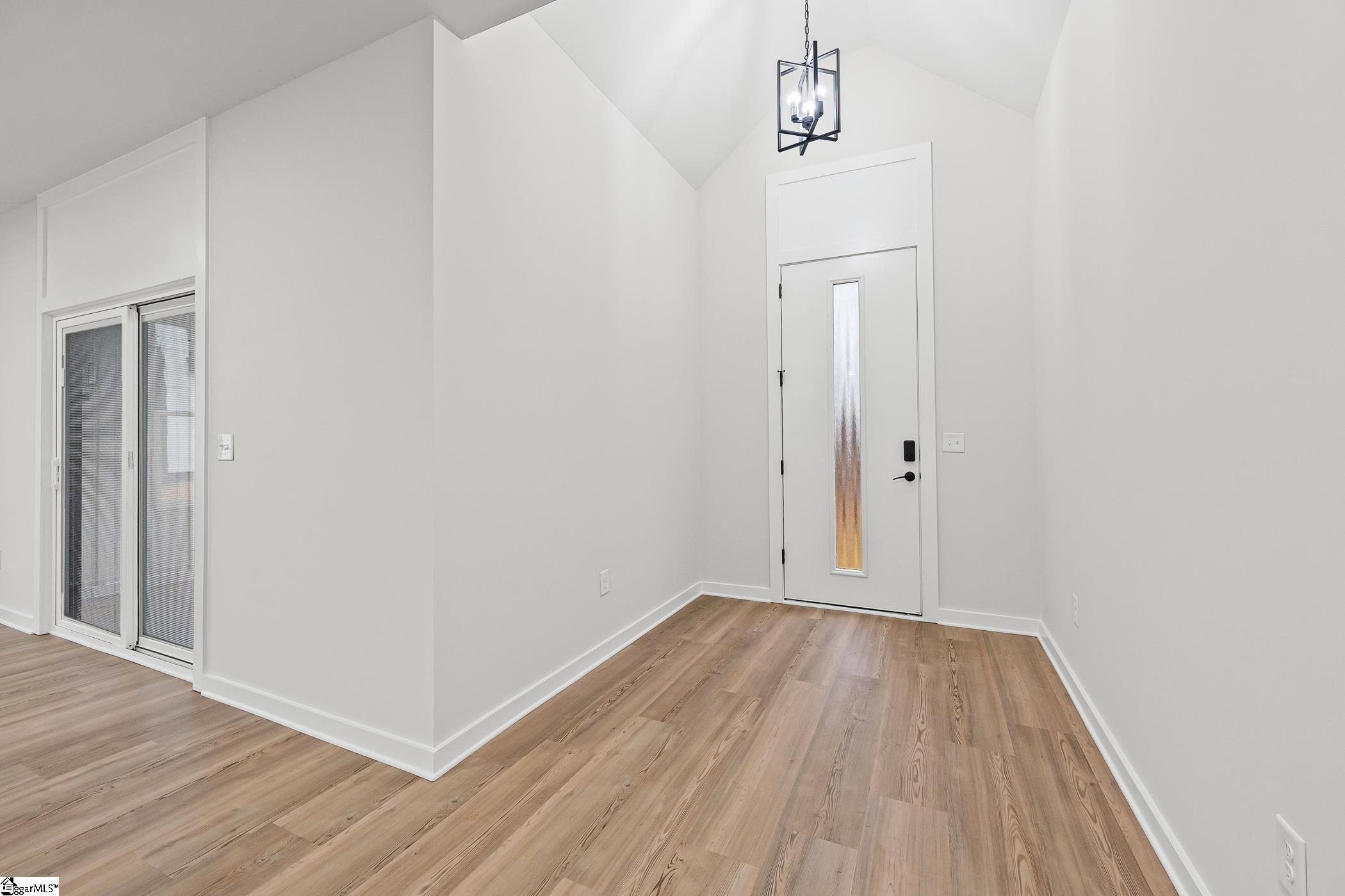 319 Hunts Bridge Road Greenville, SC 29617 - Photo 2 of 37