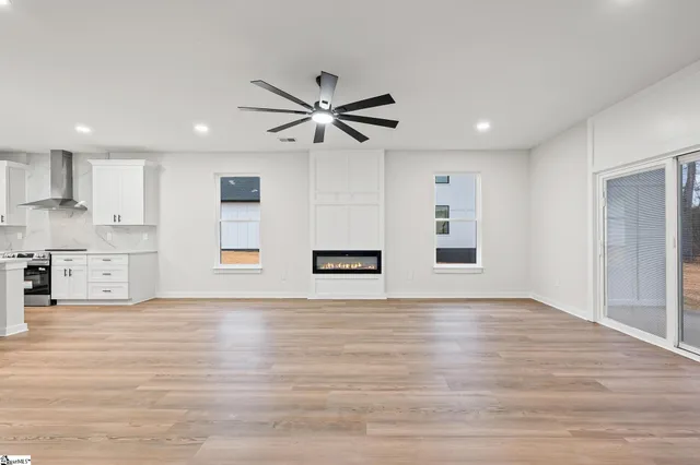 $549,900 | 319 Hunts Bridge Road, Greenville, SC 29617