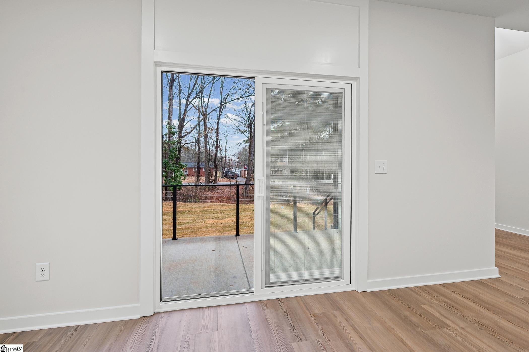 319 Hunts Bridge Road Greenville, SC 29617 - Photo 6 of 37