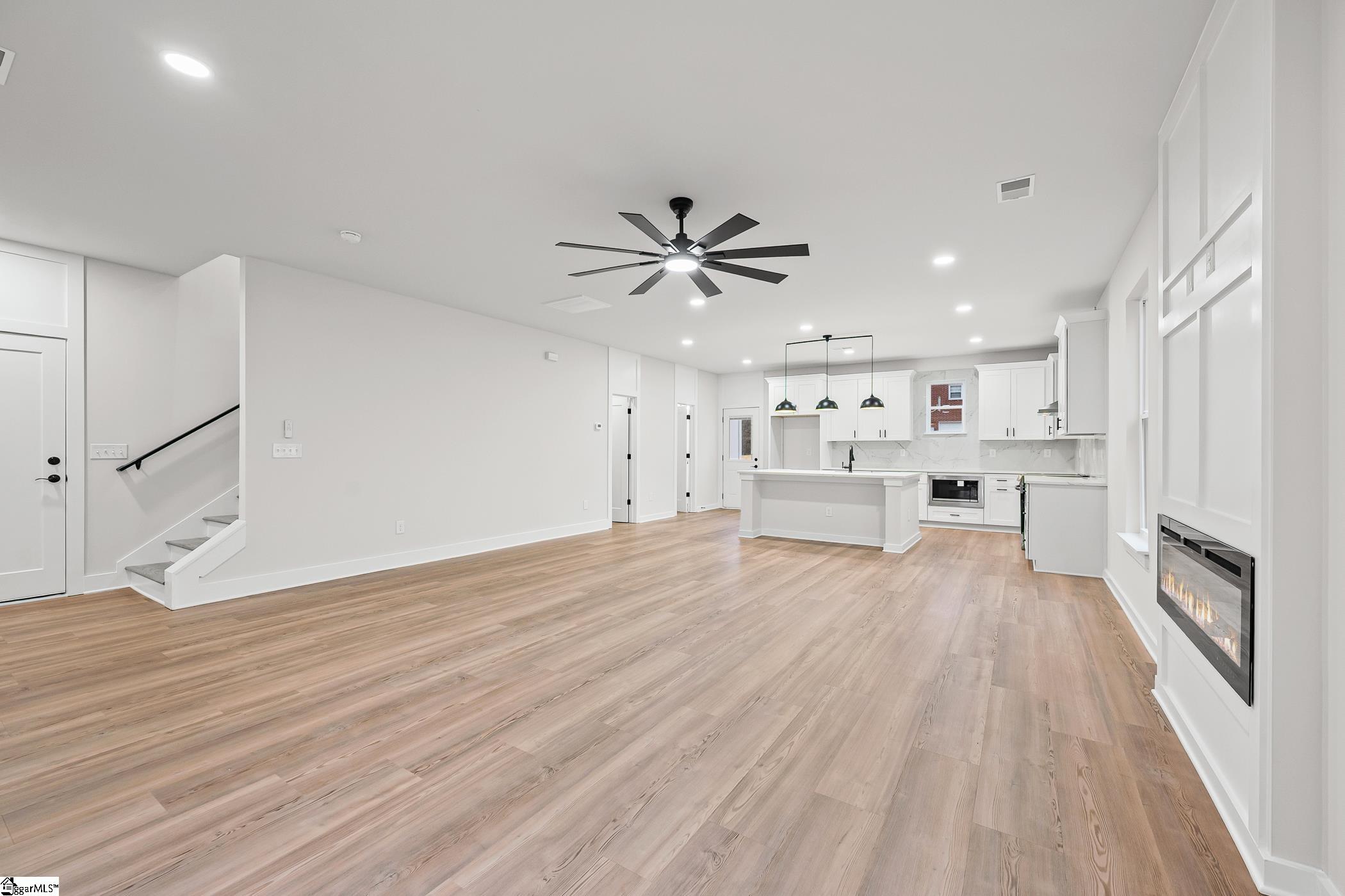 319 Hunts Bridge Road Greenville, SC 29617 - Photo 7 of 37