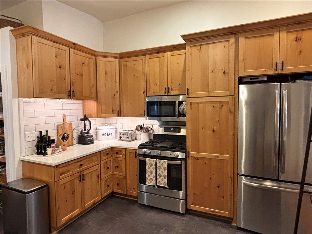 332 Upper Dutch Hill Road Oneonta, NY 13820 - Photo 6 of 50