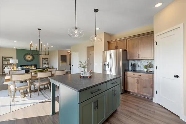 $704,600 | 15053 Ardmullivan Lane, Rosemount, MN 55068