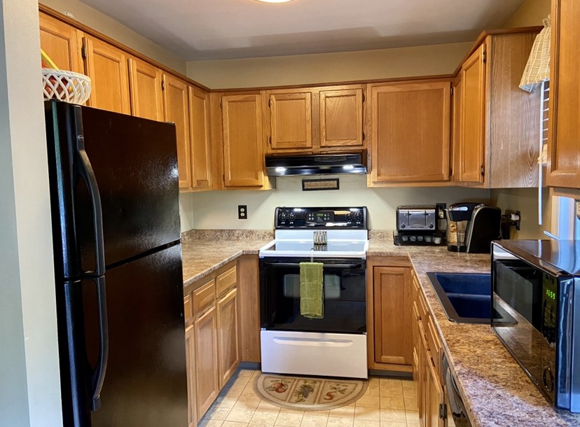 34 Springbrook Road Westerly, RI 02891 - Photo 5 of 12