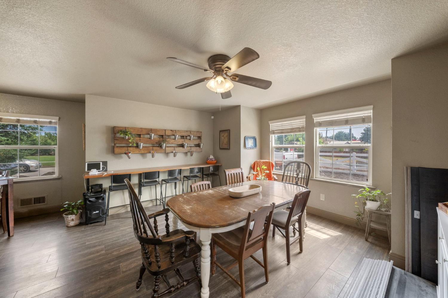 18051 Arboreal Way Ripon, CA 95366 - Photo 12 of 42