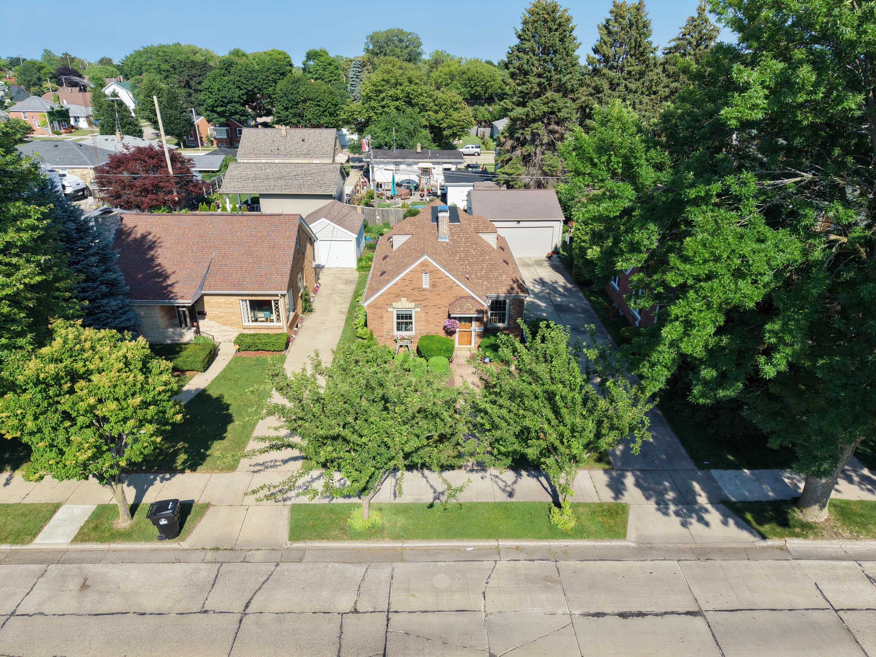 2405 Erie Street Racine, WI 53402 - Photo 3 of 36 Overhead look