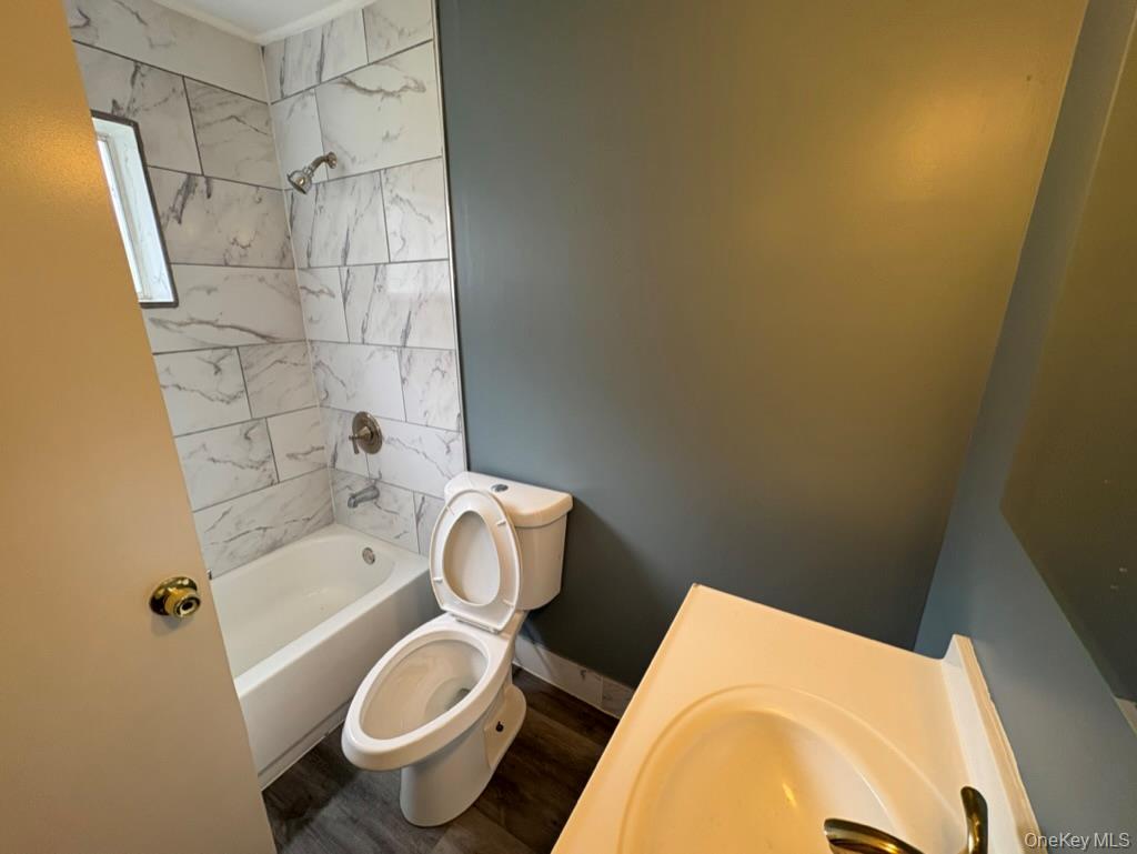 240 Schutt Road, Unit 3B Middletown, NY 10940 - Photo 11 of 14 Gallery Image 11