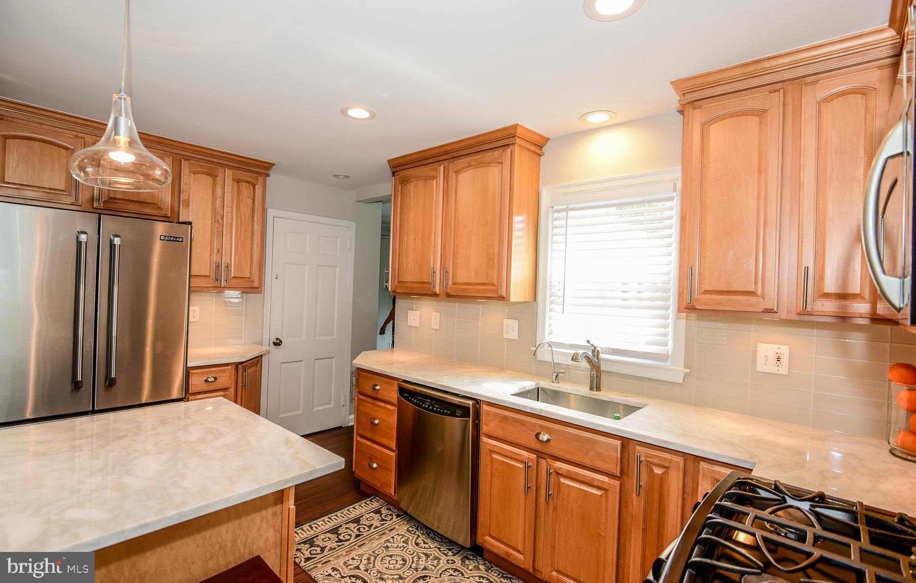 523 Andrew Road Springfield, PA 19064 - Photo 10 of 47