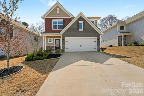 $475,000 | 210 Eden Avenue, Mooresville, NC 28115