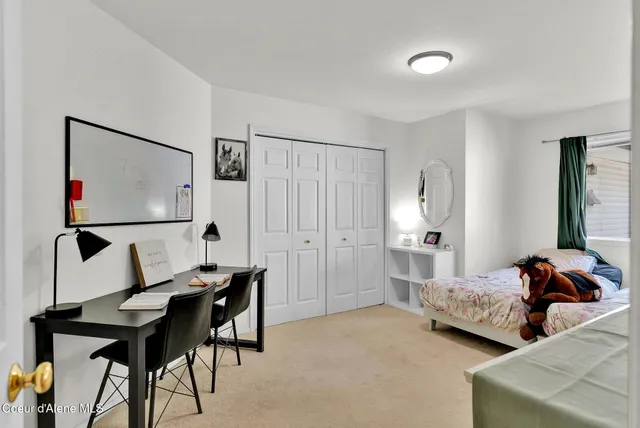 $999,000 | 5775 North Colfax Street, Dalton Gardens, ID 83815