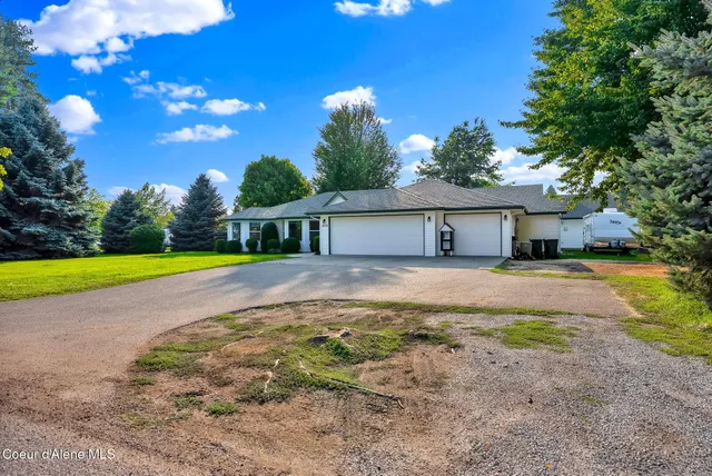 $999,000 | 5775 North Colfax Street, Dalton Gardens, ID 83815