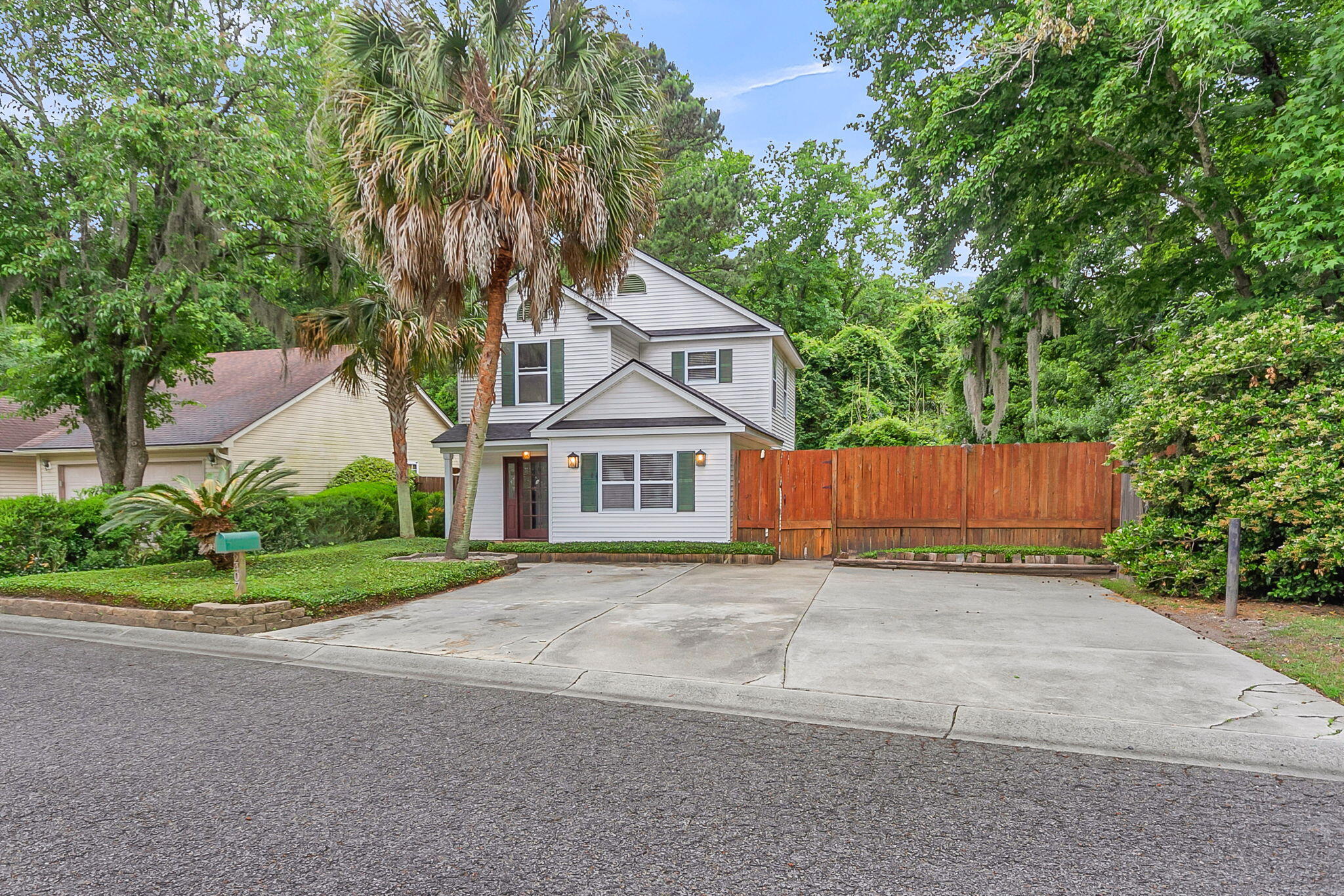2407 Castlereagh Road Charleston, SC 29414 - Photo 57 of 59 CREM - 2407 Castlereagh - exterior only-