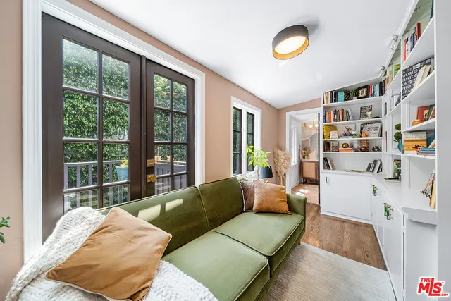 $1,990,000 | 6626 Cahuenga Terrace, Los Angeles, CA 90068