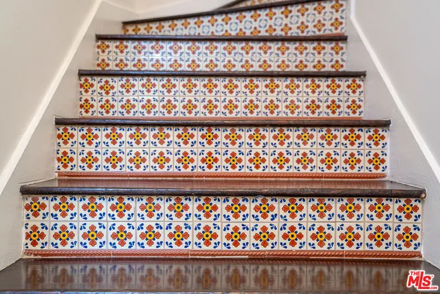 $1,990,000 | 6626 Cahuenga Terrace, Los Angeles, CA 90068