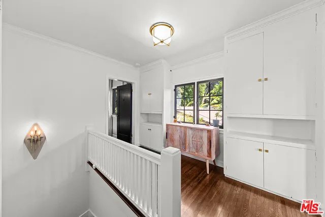 $1,990,000 | 6626 Cahuenga Terrace, Los Angeles, CA 90068