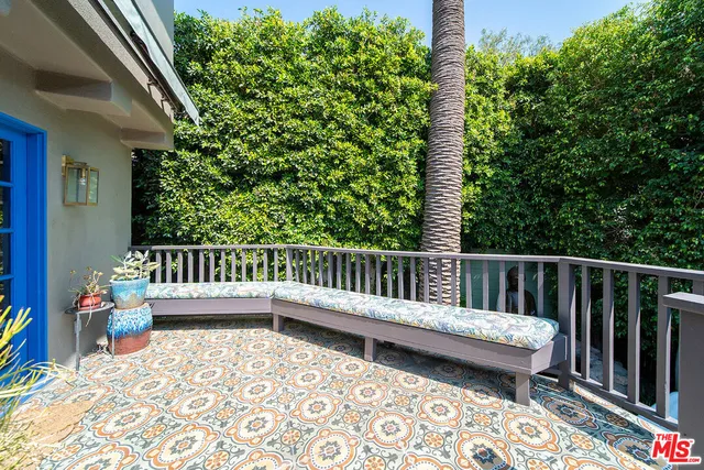 $1,990,000 | 6626 Cahuenga Terrace, Los Angeles, CA 90068