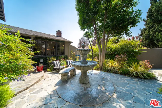 $1,990,000 | 6626 Cahuenga Terrace, Los Angeles, CA 90068