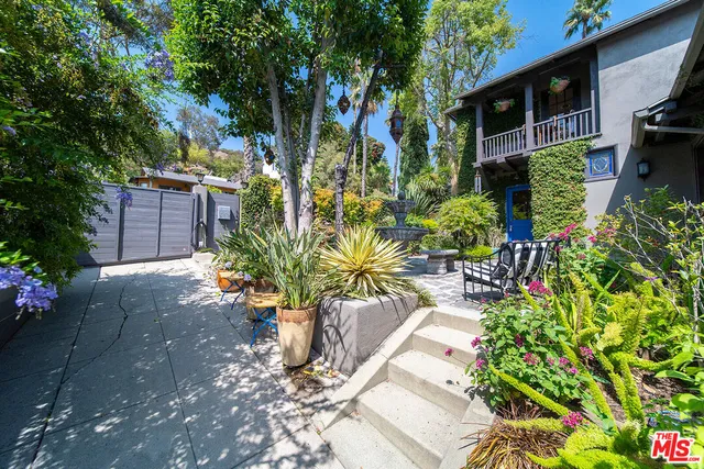 $1,990,000 | 6626 Cahuenga Terrace, Los Angeles, CA 90068