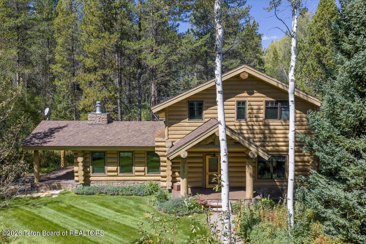 2815 Sparrow Hawk Road Wilson, WY 83014 - Photo 1 of 32 Front of Home