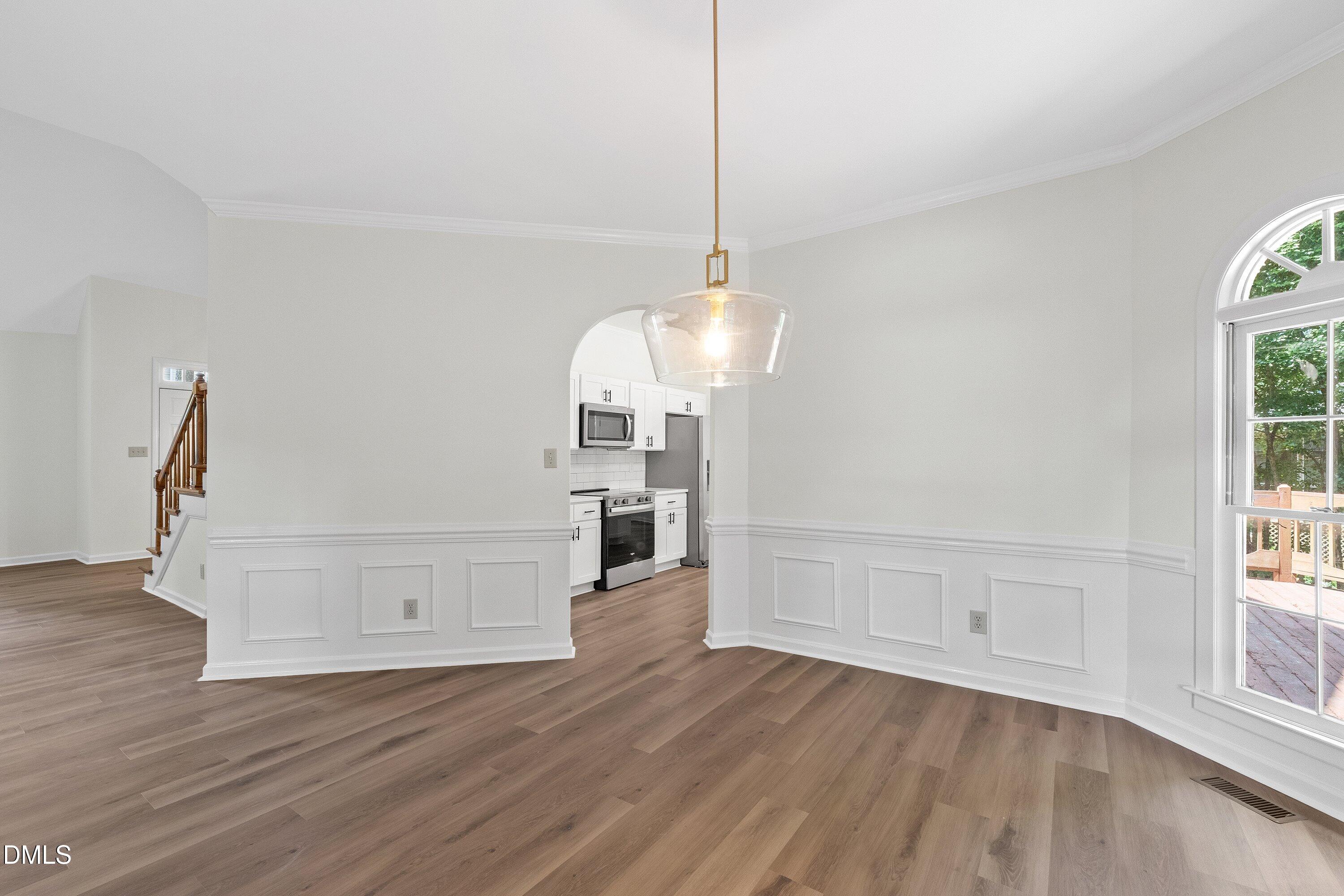 5325 Fairmead Circle Raleigh, NC 27613 - Photo 8 of 43 10-5325 Fairmead_0765