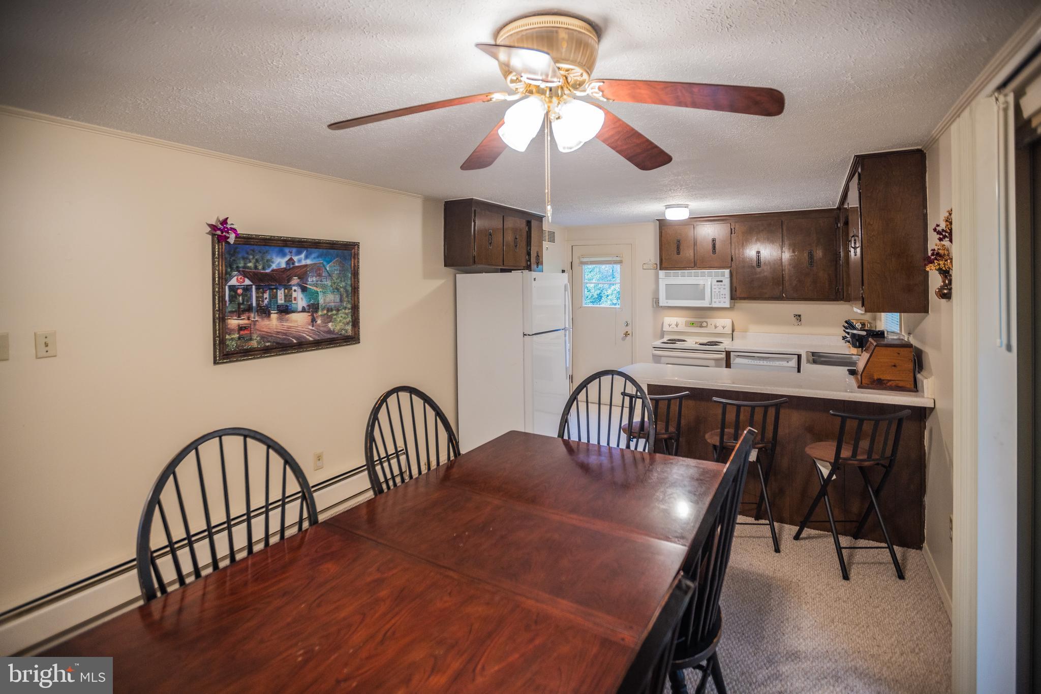 7216 Sang Run Road McHenry, MD 21541 - Photo 15 of 40 Dining