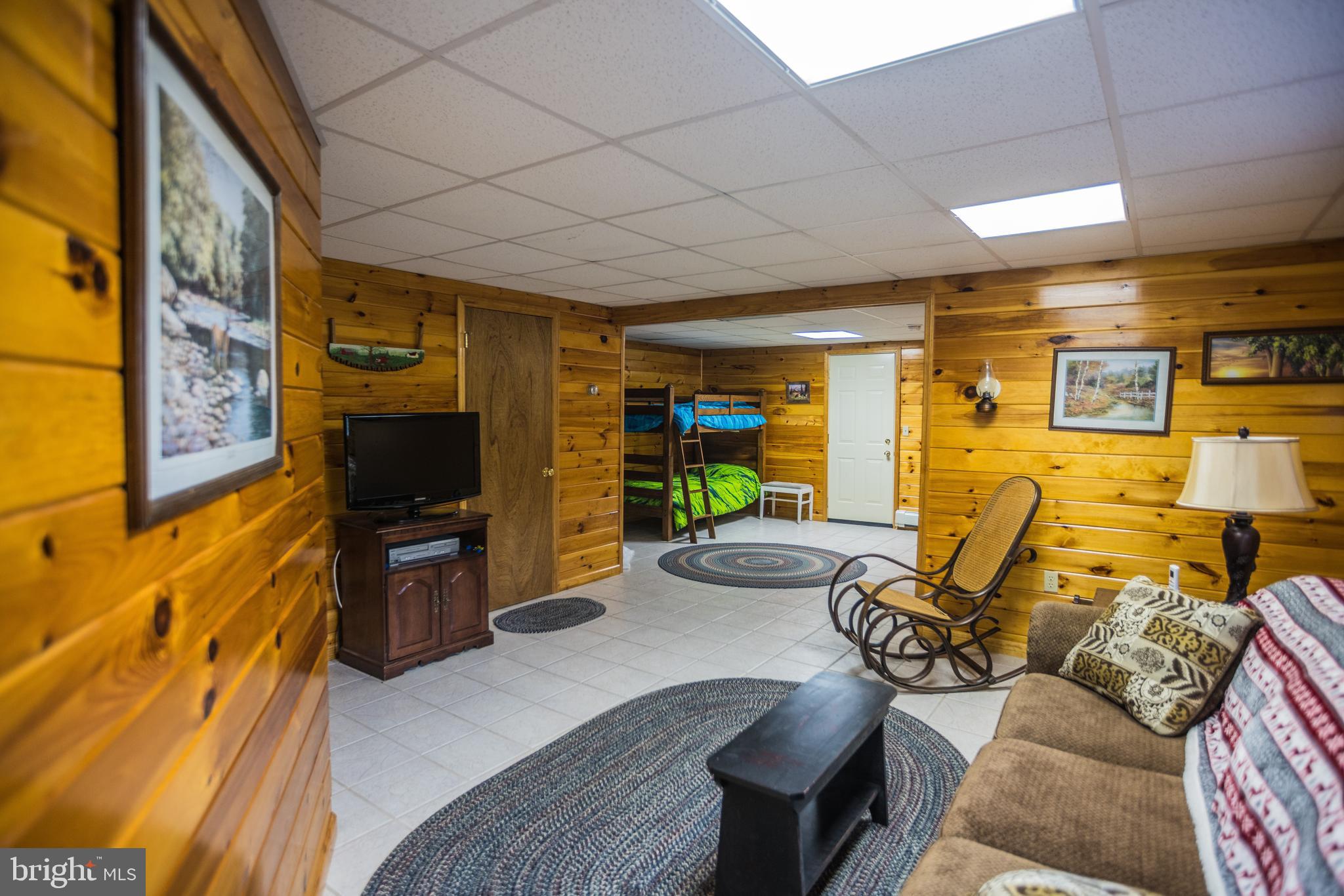 7216 Sang Run Road McHenry, MD 21541 - Photo 26 of 40 Large family room lower level