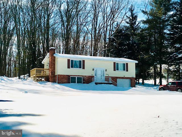 7216 Sang Run Road McHenry, MD 21541 - Photo 4 of 40 Four seasons living!