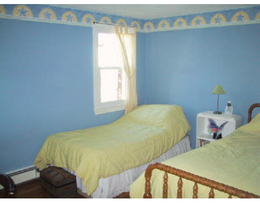 331 Florence Road Waltham, MA 02453 - Photo 6 of 7