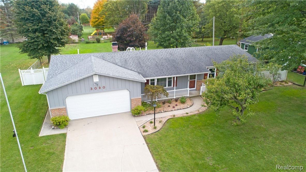 3090 Range Road Port Huron, MI 48060 - Photo 2 of 28 FRONT.jpg