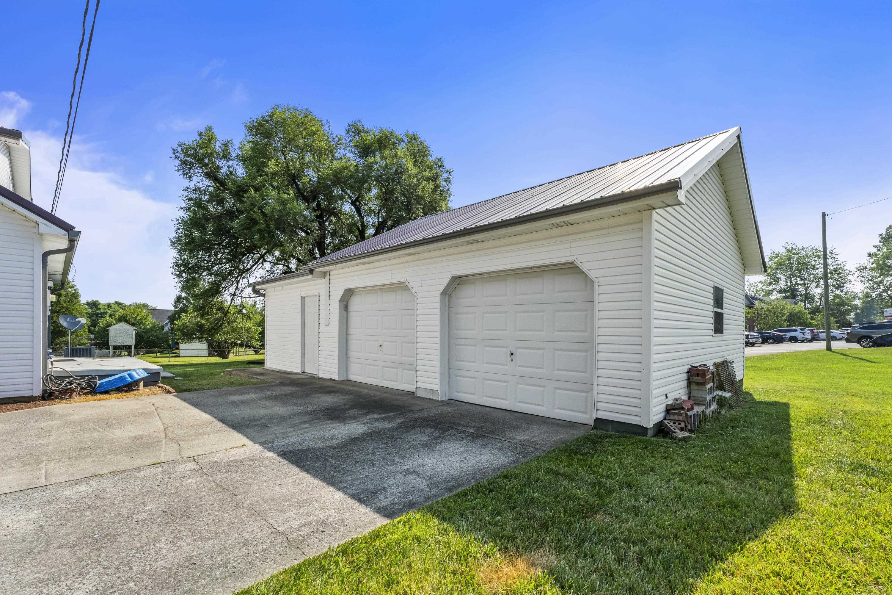 2714 Indian Run Road Flatwoods, KY 41139 - Photo 5 of 39 Gallery Image 5